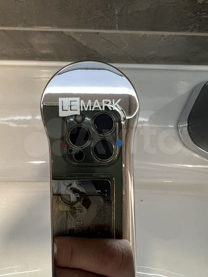 2-к. квартира, 62,2 м², 1/9 эт.