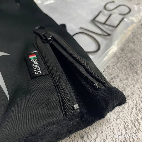 Перчатки Nike