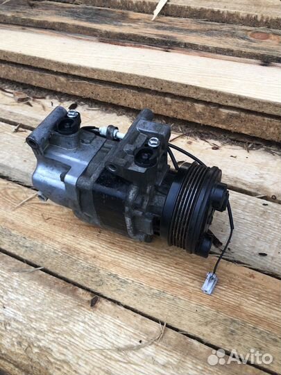 Компрессор кондиционера Мазда Форд