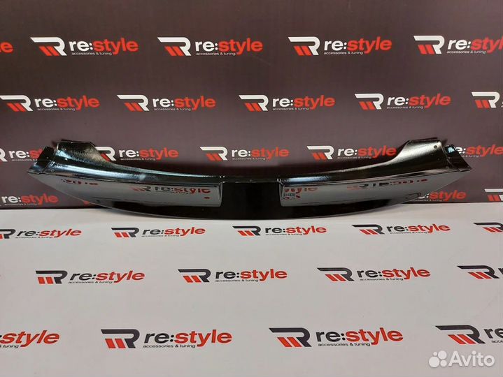 Спойлер Nissan NV200 L820