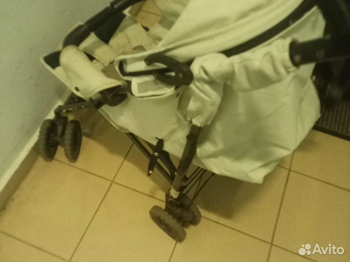 Прогулочная коляска трость бу
