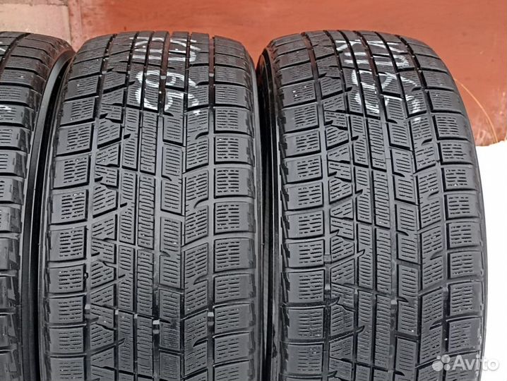 Yokohama Ice Guard IG50+ 245/40 R19 98Q