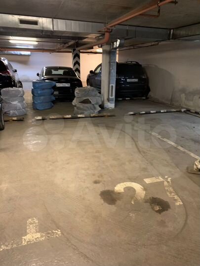 Машиноместо, 15 м²