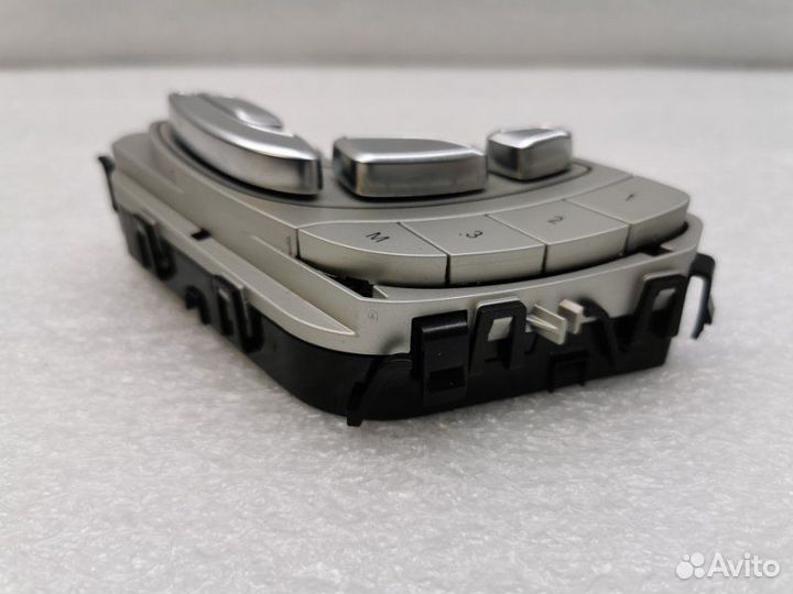 Блок управления сиденьем передний правый