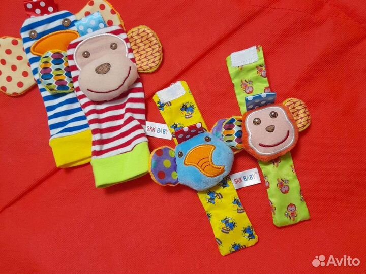 Погремушки браслеты