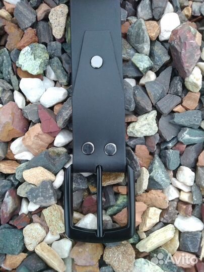 Настоящий кожаный ремень из натуральной кожи