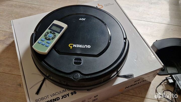 Робот пылесос gutrend joy 95