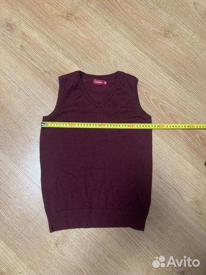 Жилет бордовый школьный 140