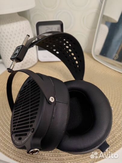 Audeze lcd 2 classic