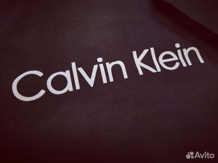 Футболка Calvin klein