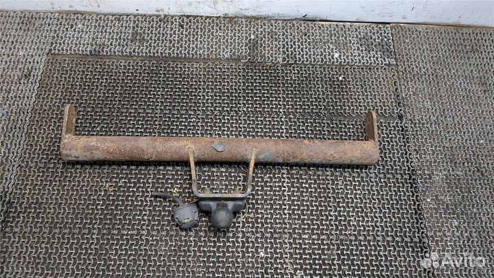 Прицепное устройство Mercedes Viano, 2005