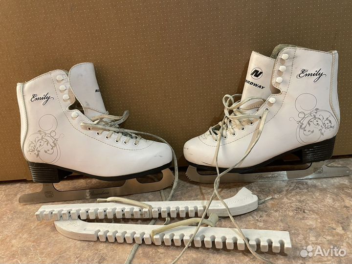 Коньки фигурные nordway emily 39