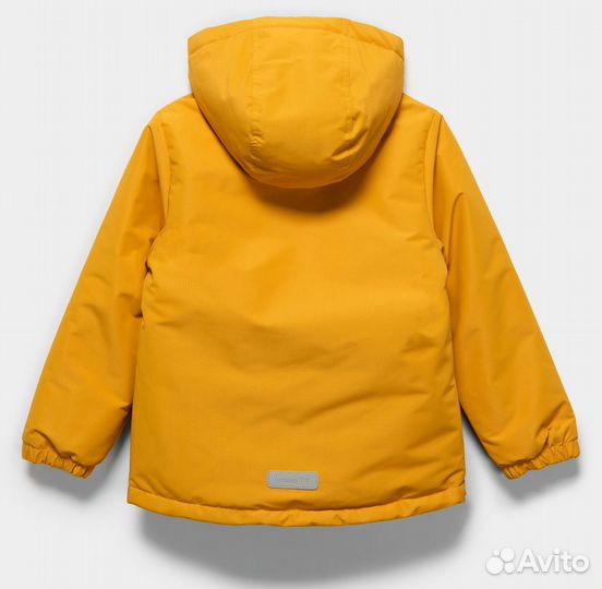 Демисезонная куртка на мальчика 104
