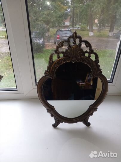 Зеркало с подсветкой настольное