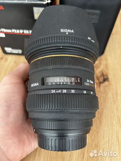 Обьектив Sigma 24-70 F2.8 Canon