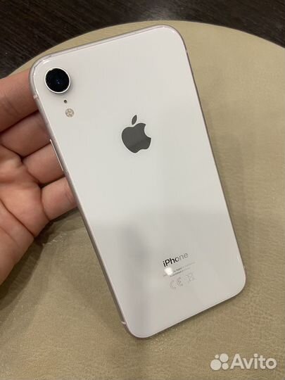 iPhone Xr, 64 ГБ
