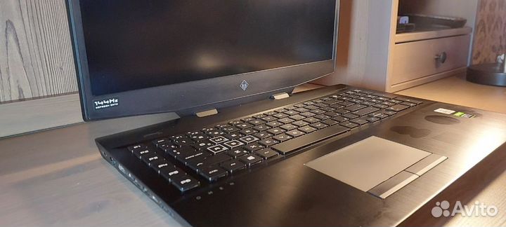 Ноутбук hp omen 17