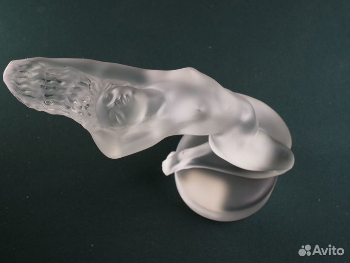 Lalique. Статуэтка- москот Chrysis. Франция