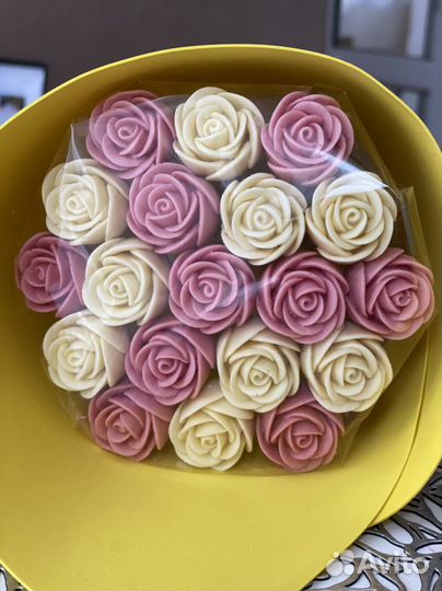 Букет из шоколадных роз