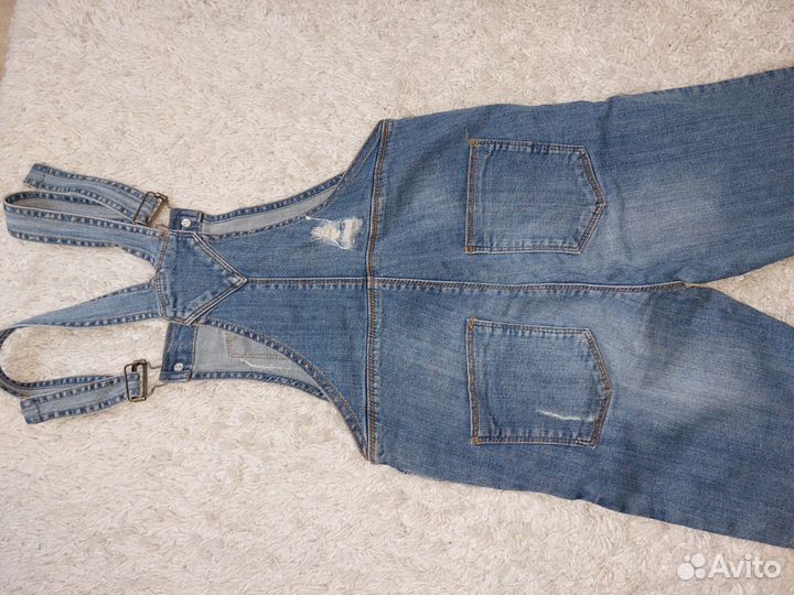 Джинсовый комбинезон для девочки