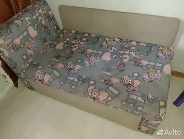 Детский диван