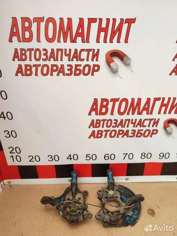 Кулак поворотный левый Mazda 3 BM 13-19г