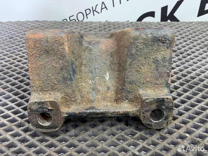 Кронштейн MAZ 5440