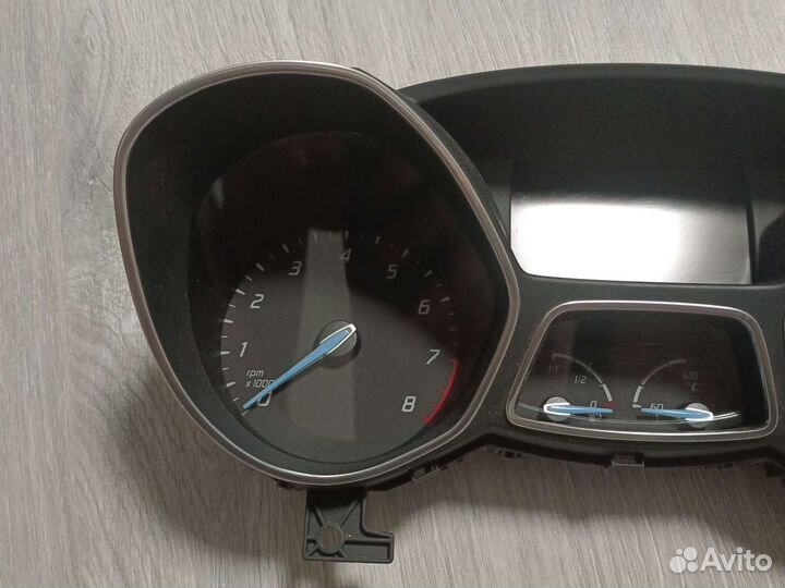 Щиток приборов ford focus 3
