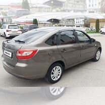 ВАЗ (LADA) Granta 1.6 AMT, 2017, 100 000 км, с пробегом, цена 648 000 руб.