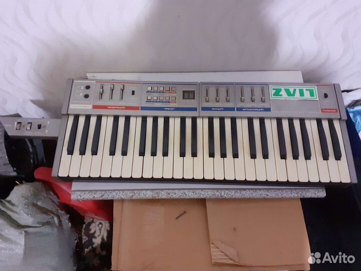 Синтезатор