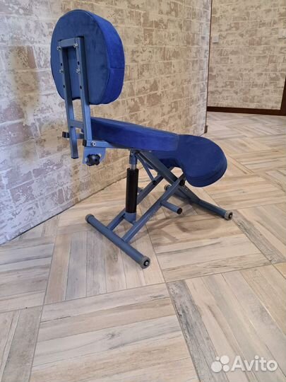 Стул школьный коленный