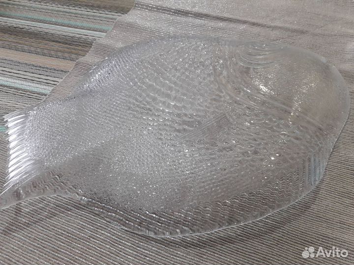 Блюдо рыба новое стекло