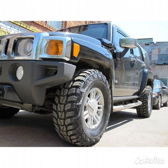 Kumho Road Venture MT71 32/12.5 R15