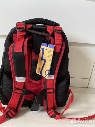 Рюкзак школьный для мальчика новый