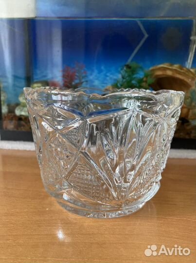 Вазы хрустальные