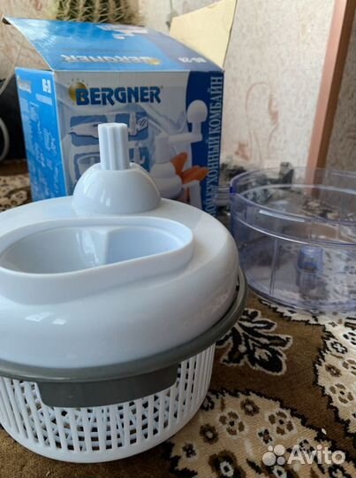 Ручной кухонный комбайн Bergner