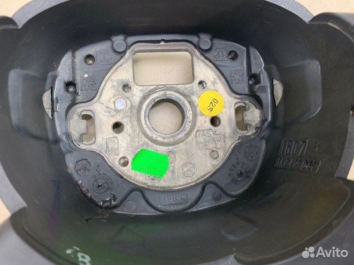 Рулевое колесо Volkswagen Golf 5 хейтчбек 1.6 FSI