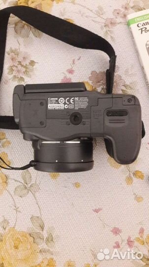 Зеркальный фотоаппарат canon