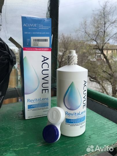 Линзы контактные и раствор acuvue