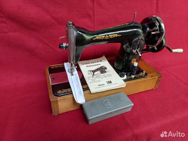 Швейная машина Подольск 2м