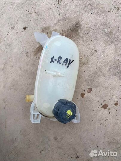 Расширительный бачок LADA X-Ray