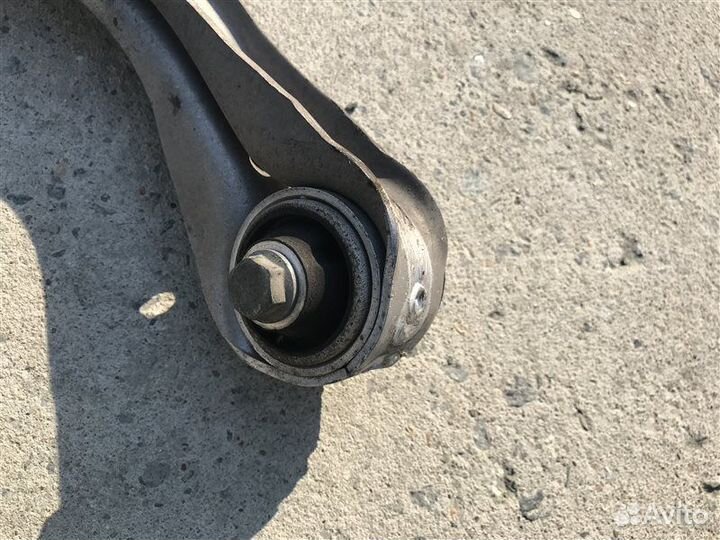 Рычаг передний левый Mercedes-Benz E-Class W211