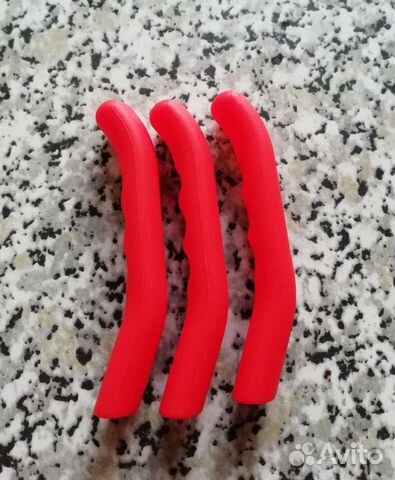 Силиконовые рукоятки на тормоз велосипеда