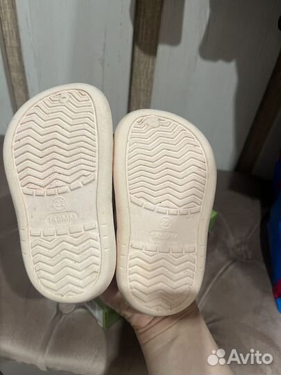 Шлепанцы для девочки
