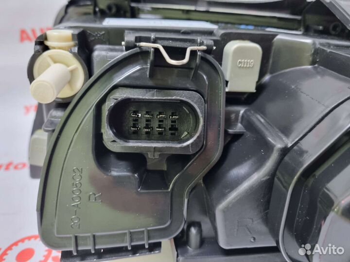 Фара передняя Ауди А4 Б5 audi A4 B5