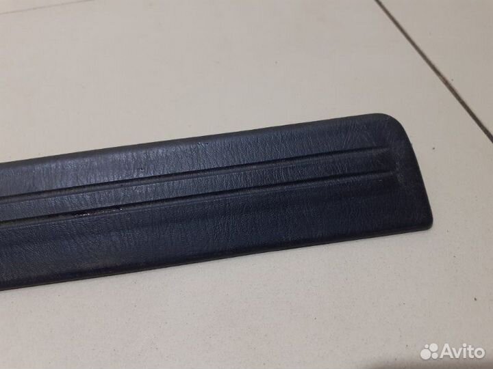 Накладка на порог (внутренняя) передняя левая