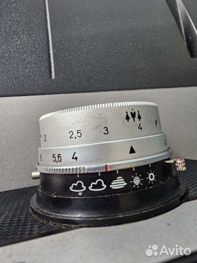 Плёночный фотоаппарат Смена 8М