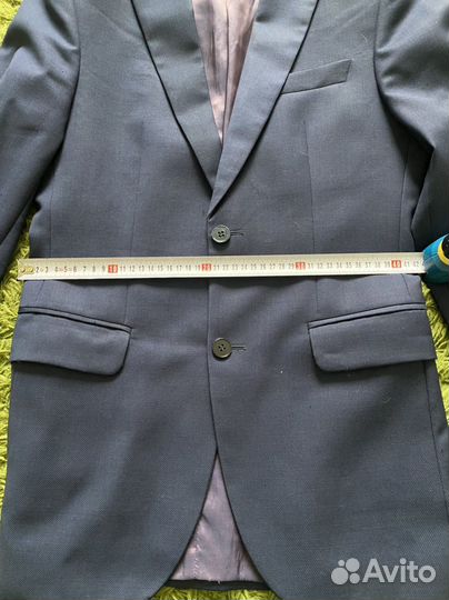 Школьный костюм