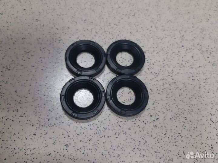 Сальник форсунки в клап. крышке дв.Cummins 2.8