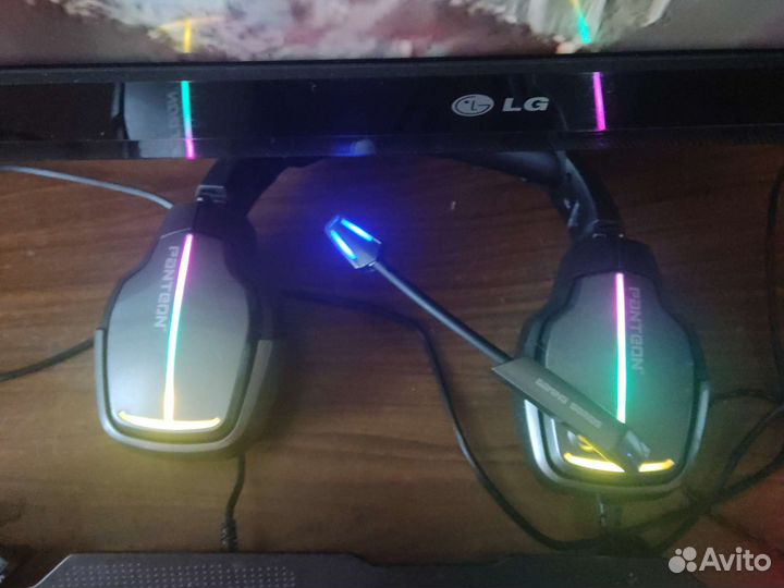 Игровой набор мышка, клавиатура, наушники